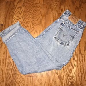Vintage Levis Lightwash Denim!!